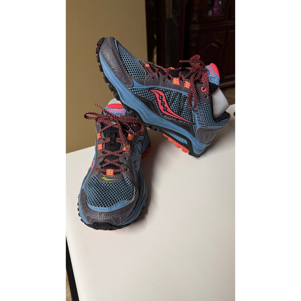 Saucony Excursion TR9 women's Black blue Trail Running shoes size 8